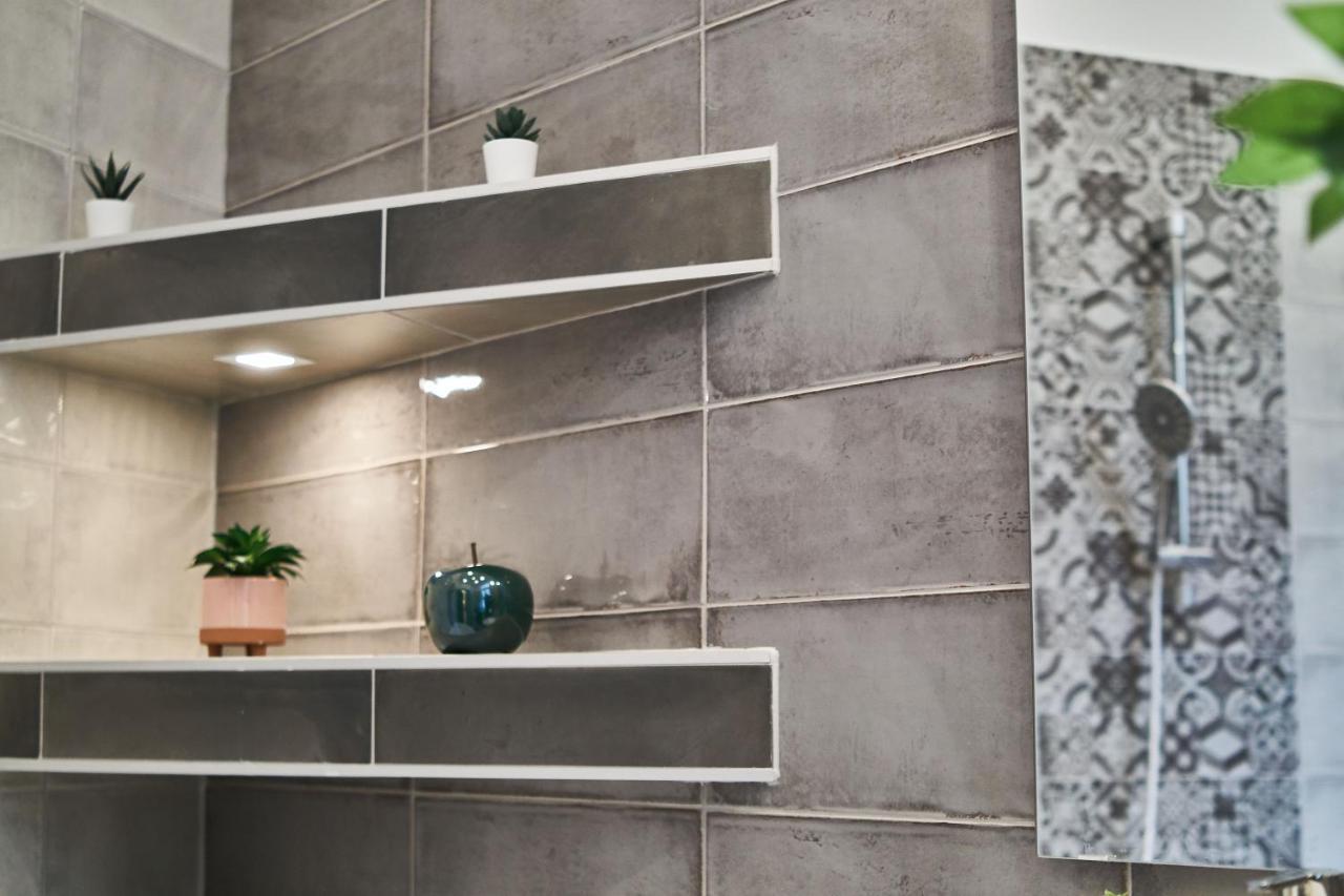 F4 Design Apartment- Βουδαπέστη Εξωτερικό φωτογραφία