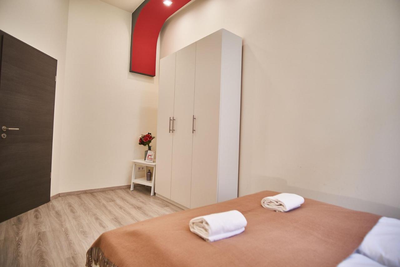 F4 Design Apartment- Βουδαπέστη Εξωτερικό φωτογραφία