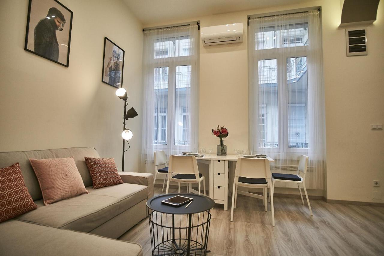 F4 Design Apartment- Βουδαπέστη Εξωτερικό φωτογραφία